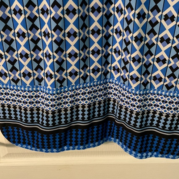 Donna Morgan Blue Patterned Dress - Picture 5 of 6